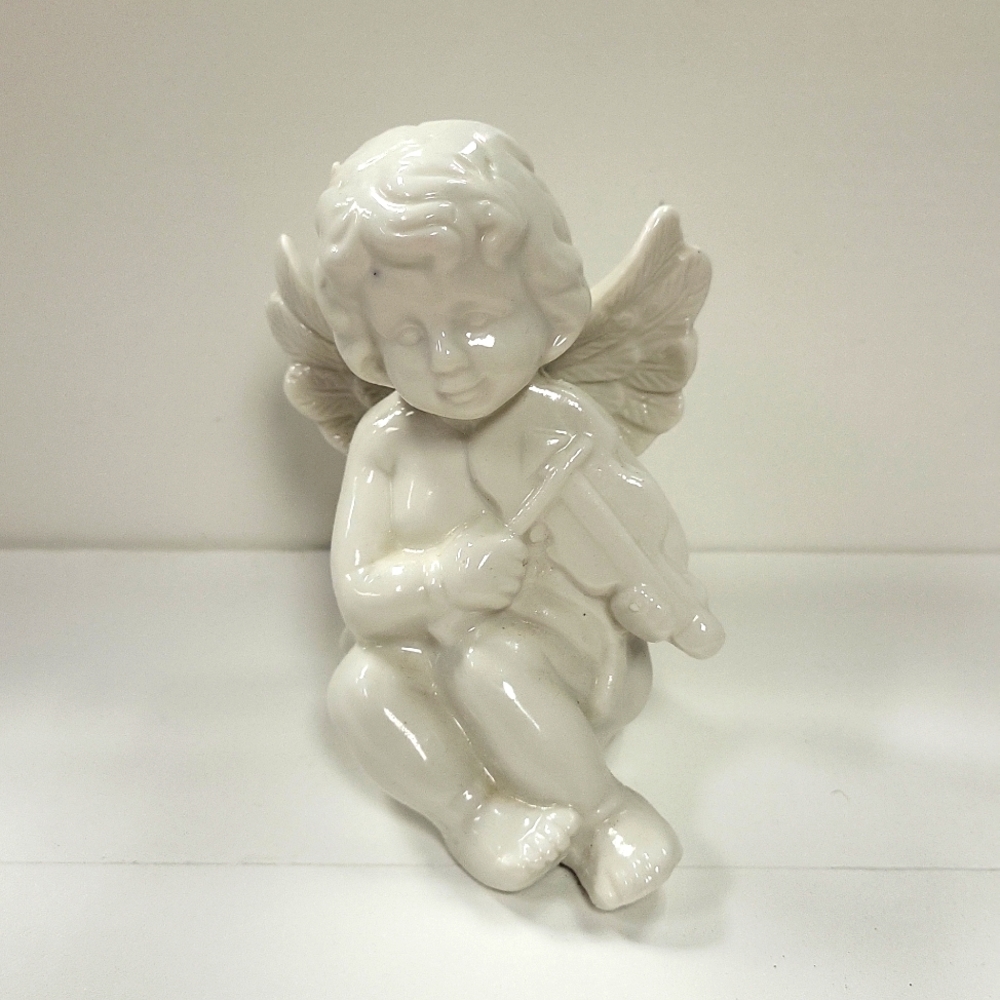 Porcelain angel